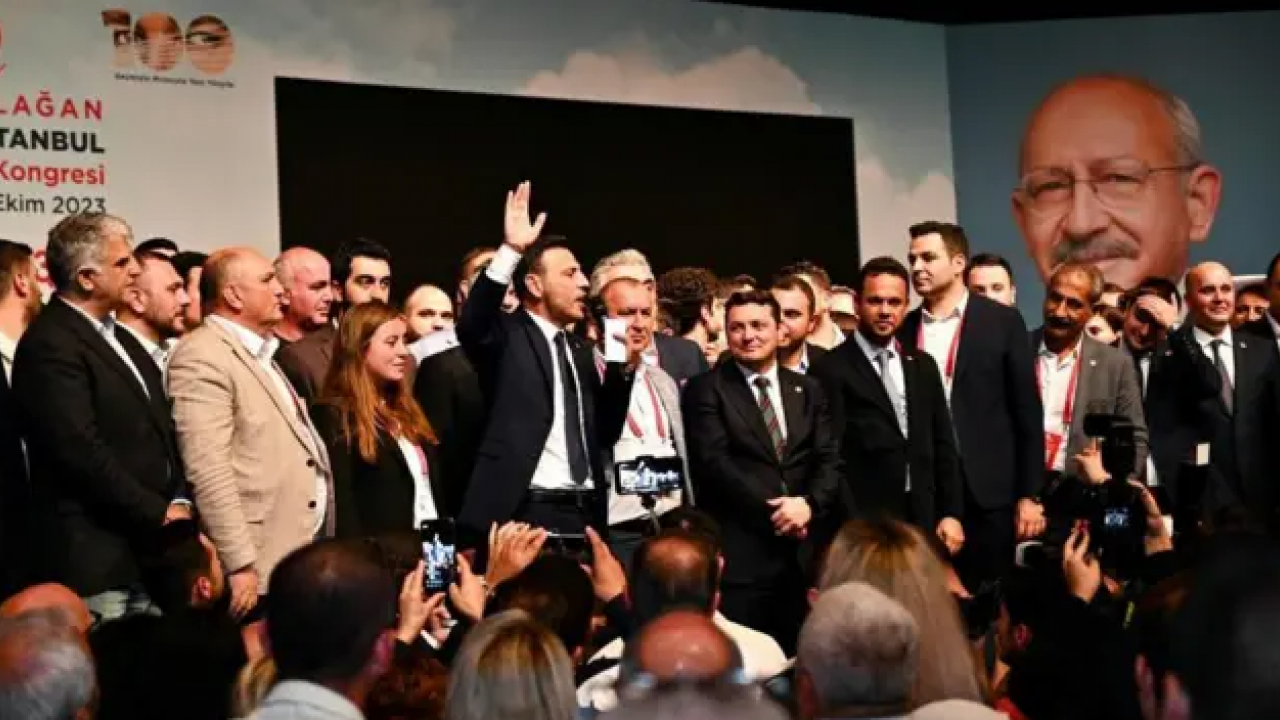 Foto - Cem Küçük'ten olay kulis: Top Ankara’ya atılmış, Kararı Ankara versin diye bekleniyor