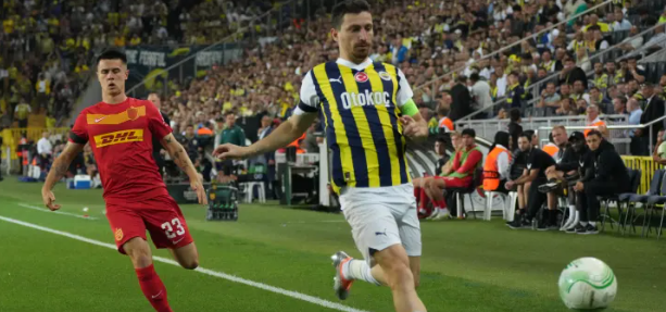 Foto - Cem Küçük'ten ortalığı karıştıracak öneri! 'Söyleyince arkadaşlardan tepki gördüm ama' diyerek açıkladı