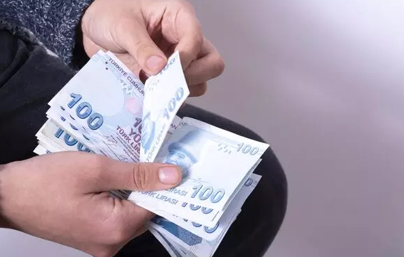 Foto - Cem Küçük'ten tedirgin eden zam sözleri: O tarihte işler sarpa sarabilir