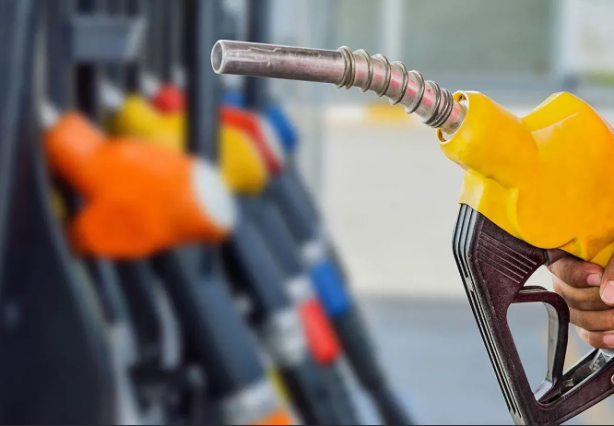 Foto - Cem Küçük'ten tedirgin eden zam sözleri: O tarihte işler sarpa sarabilir