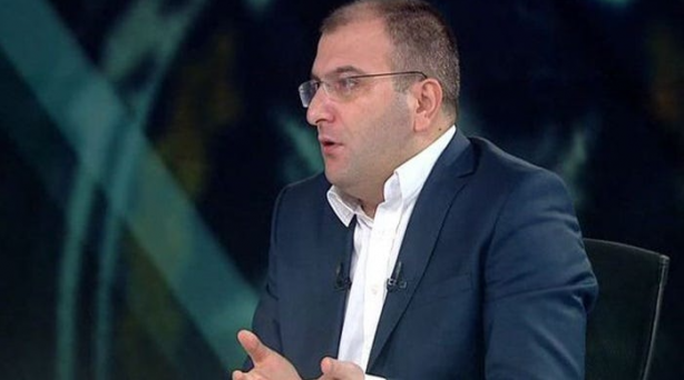 Cem Küçük'ten Türk savunma sanayii devinin sahibiyle ilgili olay çıkış: O ilimizden aday gösterilebilir