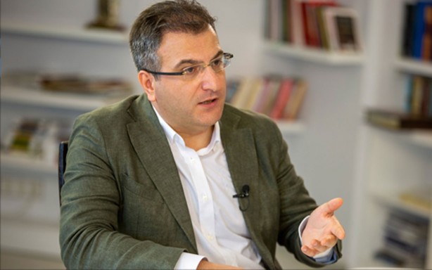 Foto - Cem Küçük’ü resmen çıldırttılar! O tartışmaya AK Partili isim de dahil oldu! "Ciddi saçmalıyorsun!" "Git karşı mahalleye şirin görün Cem"