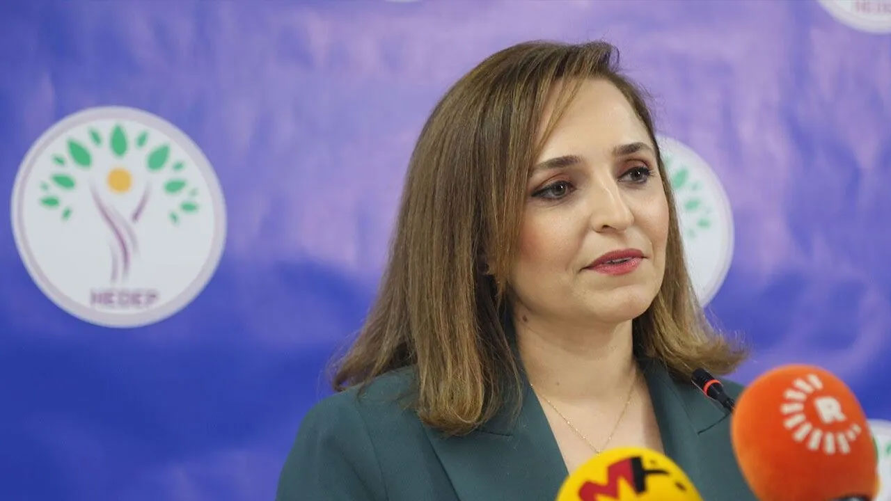 Foto - Cem Küçük’ün PKK çıkışı gündemi salladı! "Erdoğan’ın yerinde olsam TRT’de…"