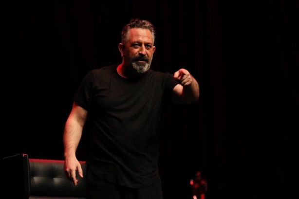 Foto - Cem Yılmaz’dan "yuh be yuh" dedirten karar! Tüm Türkiye bunu konuşuyor! Yazık, vallahi yazık