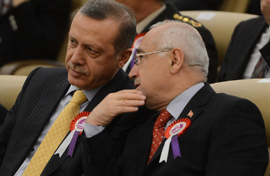 Foto - Cemil Çiçek'ten AK Parti'ye kritik uyarı: Partide bunun yapılması şart, eğer yapılmayacaksa...