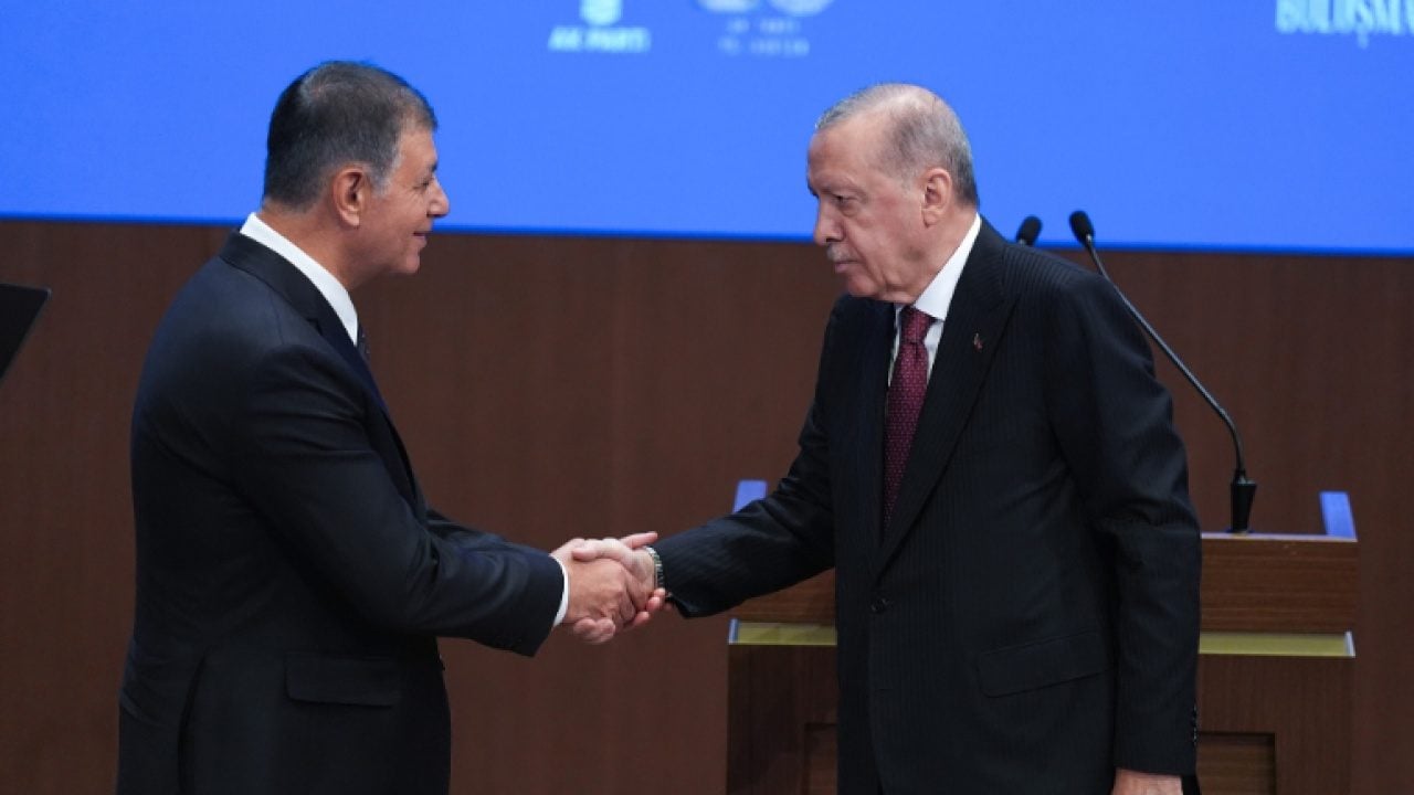 Foto - Cemil Tugay neden AK Parti’ye geçtiğini anlattı! ‘Ben hayatım boyunda bunu yapan lider görmedim’