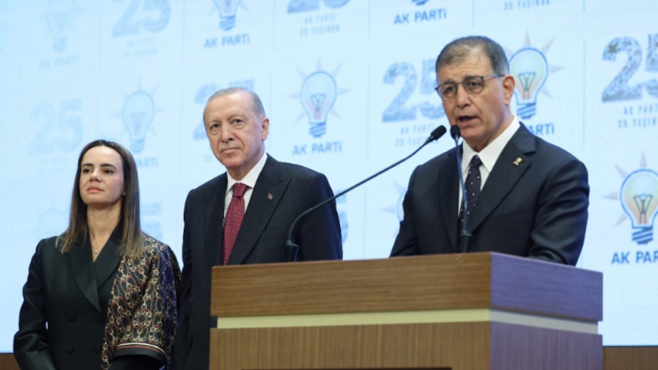 Foto - Cemil Tugay neden AK Parti’ye geçtiğini anlattı! ‘Ben hayatım boyunda bunu yapan lider görmedim’
