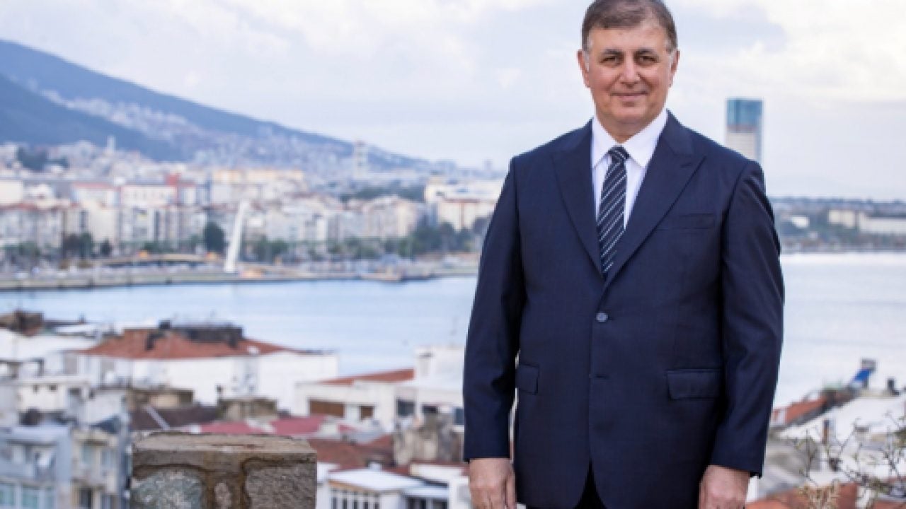 Foto - Cemil Tugay’dan İzmir’e bir müjde daha! Vatandaşı sevindiren uygulama geri döndü