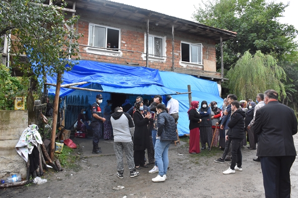 Foto - Cenaze evinde balkon çöktü: Çok sayıda yaralı var