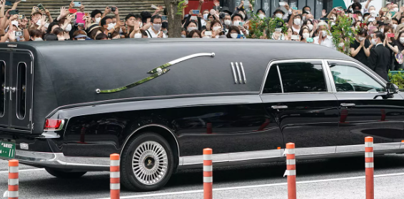 Foto - Cenaze töreni ülkeyi karıştırdı! 11 milyon dolar harcadılar