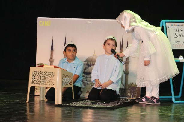 Foto - Çeneleri düşüren görüntüler: İşte dindar nesil: Hey maşallah...