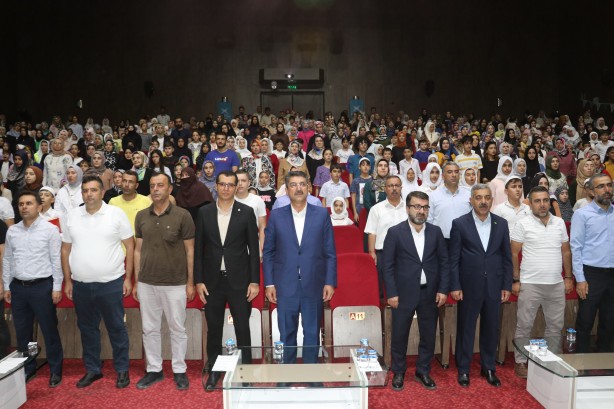 Foto - Çeneleri düşüren görüntüler: İşte dindar nesil: Hey maşallah...