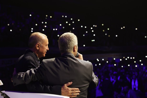 Foto - Cengiz Kurtoğlu sürpriz yapmıştı! Cumhurbaşkanı Erdoğan: Bir ara kulağına eğildim...