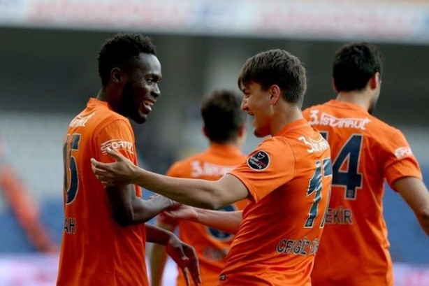 Foto - Cengiz Ünder sosyal medyayı salladı!