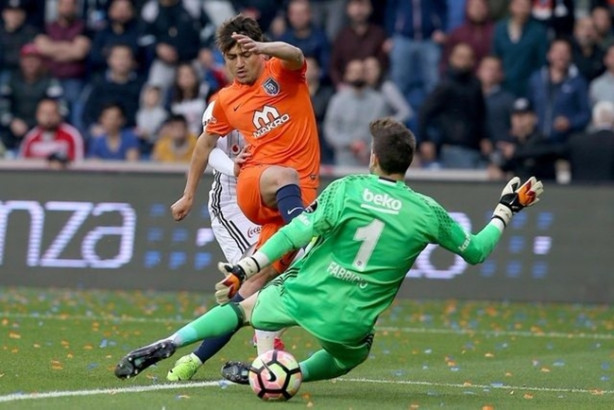 Foto - Cengiz Ünder sosyal medyayı salladı!