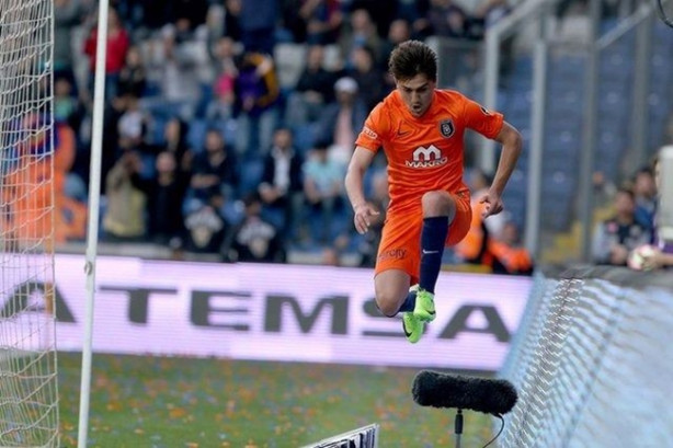 Foto - Cengiz Ünder sosyal medyayı salladı!