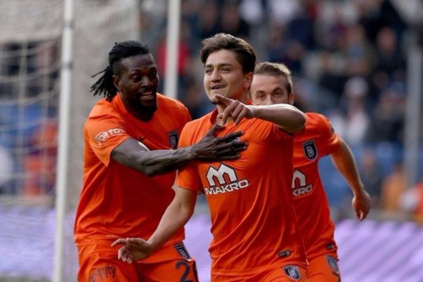 Foto - Cengiz Ünder sosyal medyayı salladı!