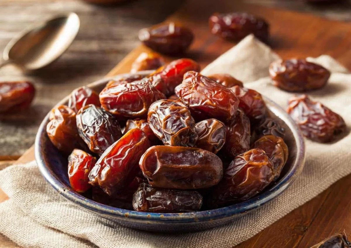 Cennet Meyvesi ve Doğum Mucizesi: Hurmanın Sırrı!