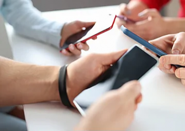 Foto - Cep telefonları 50 yaşında