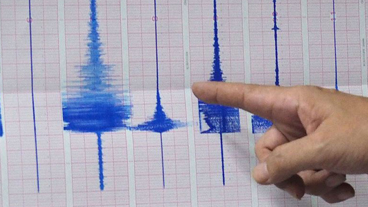 Foto - Cep telefonları artık deprem dedektörü! Google’dan hayat kurtaran sistem