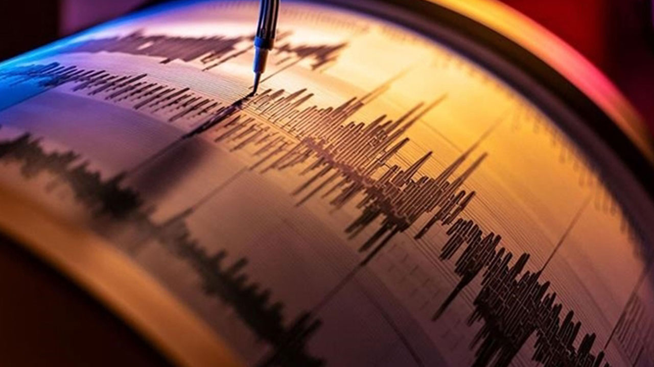 Foto - Cep telefonları artık deprem dedektörü! Google’dan hayat kurtaran sistem