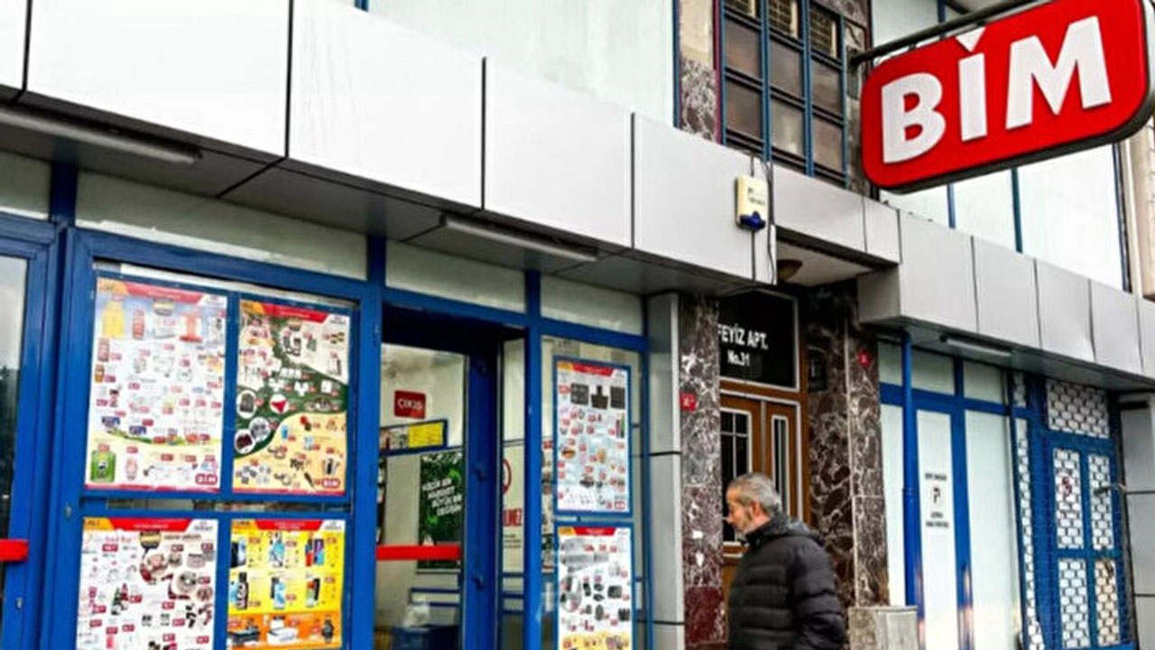 Foto - Cep telefonu, taşınabilir şarj, alez, çaydanlık, su pompası, organizer... BİM’de 3-6 Haziran 2025 tarihi arasında yok yok