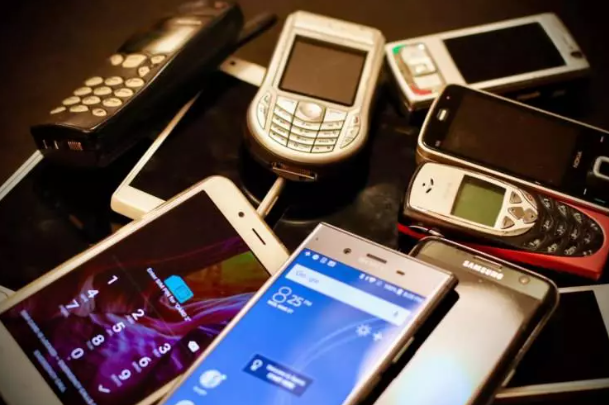 Foto - Cep telefonunda rekabet kızıştı! İşte 2023'ün en çok satan 10 telefonu