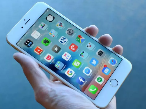 Foto - Cep telefonunda rekabet kızıştı! İşte 2023'ün en çok satan 10 telefonu