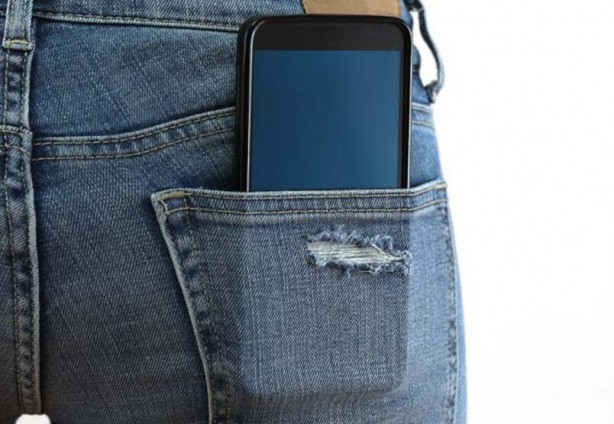 Foto - Cep telefonunu cebinde taşıyanlar dikkat! Uzman doktordan çok tehlikeli açıklama