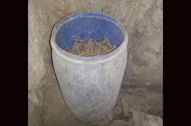 Foto - Cephanelik mağara içerisinde bulundu!