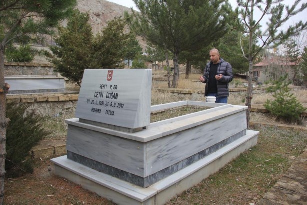 Foto - Cepheye gidemeden şehit oldular… Tüm Müslümanlar bu şehitliğin hikayesini bilmeli