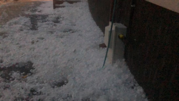 Foto - Ceviz büyüklüğünde dolu yağdı! Ortalık beyaza büründü