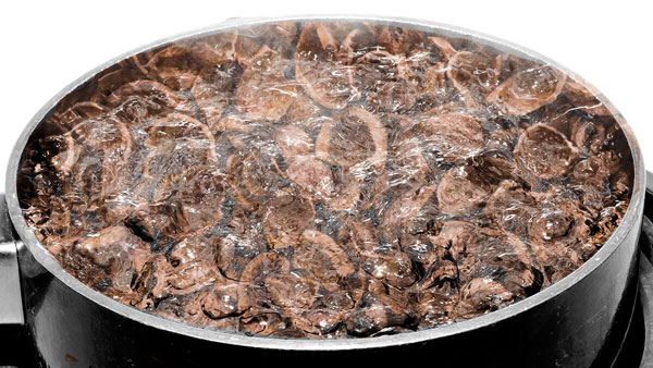 Foto - Ceviz kabuğunu sakın atmayın! İnanılmaz bir etkisi var... Hiçbir uzmanın bahsetmediği harika bilgi...