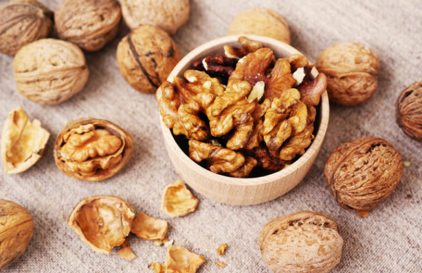 Foto - Ceviz suyu! Herkes duysun: Tam bir şifa deposu böyle daha güzel! Duyunca yok artık diyeceksiniz