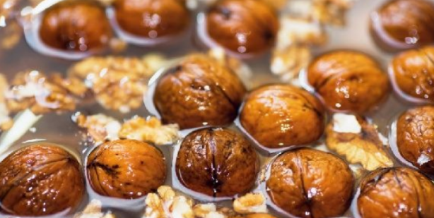 Foto - Ceviz suyu! Herkes duysun: Tam bir şifa deposu böyle daha güzel! Duyunca yok artık diyeceksiniz