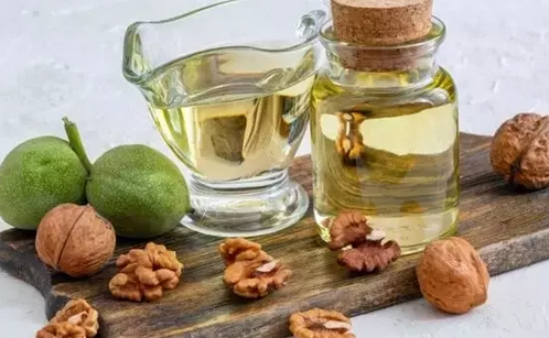 Cevizin içindeki zar şifa dağıtıyor! O kısmı ayıklayıp atıyoruz ama... Sakın atmayın yüzde 99'u altın değerinde