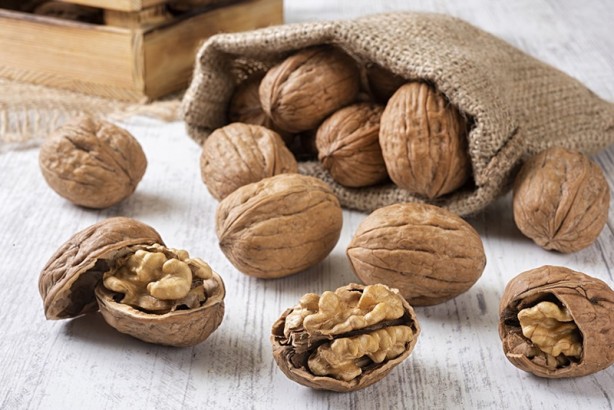 Cevizin vücuttaki inanılmaz etkisi! Tükettiğiniz anda ortaya çıkıyor