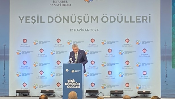 Çevre, Şehircilik ve İklim Değişikliği Bakanı Mehmet Özhaseki, Yeşil Dönüşüm Ödül Töreni’nde konuştu