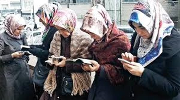 Cevşen okuyan ablalar neredeler?