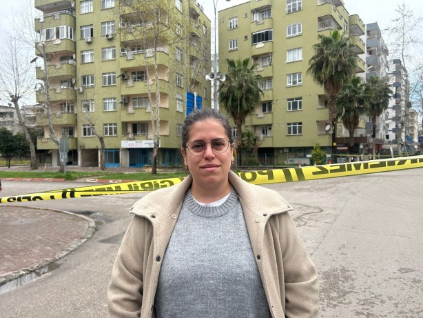 Foto - Ceyhan'da acil yıkım kararı olan binalar yıkıldı! Ev sahipleri gözyaşlarına boğuldu