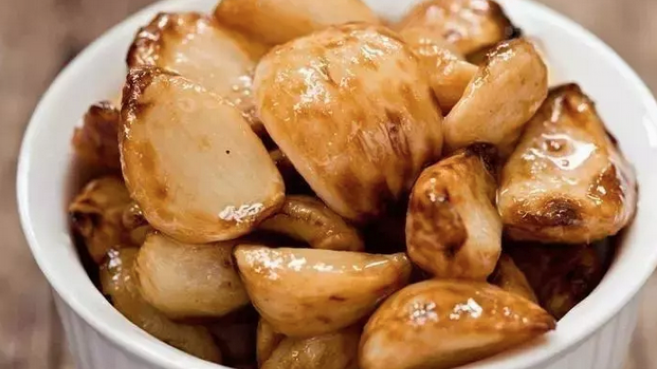 Foto - Çeyrek bardağı bile damardaki kolesterolü silip atıyor! Kabuğunu limonla kaynatınca vücudu zımba gibi yapıyor!