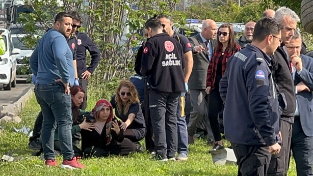 Foto - Ceza infaz kurumuna ait kamyonet devrildi! Koruma memuru hayatını kaybetti