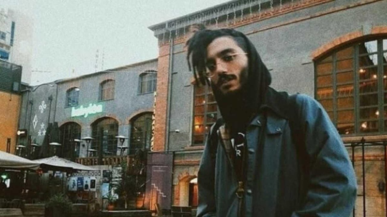 Foto - Ceza’dan Şam posteri açan hayranına sert tepki: "Ne kadar geri zekalısın, ne kadar zavallısın lan" 