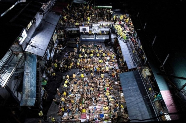 Foto - Cezaevinden tüyler ürperten kareler