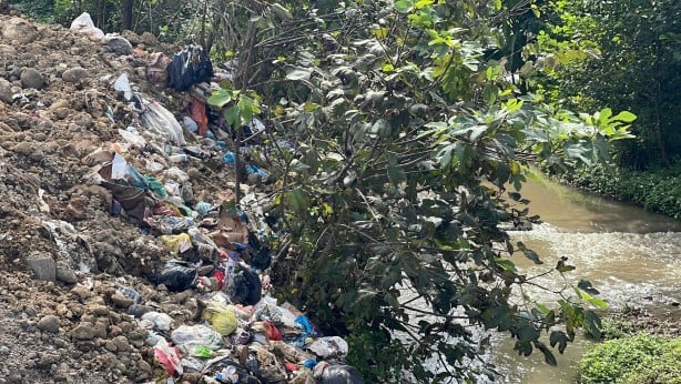 Foto - Cezaya rağmen pisletmeye devam Çevre CHP’den neler çekti neler