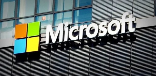 Foto - ChatGPT Microsoft'a yaradı! Rekor artış