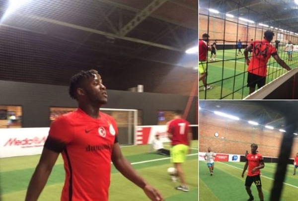 Foto - Chelsea'li futbolcu Galatasaray forması giydi!