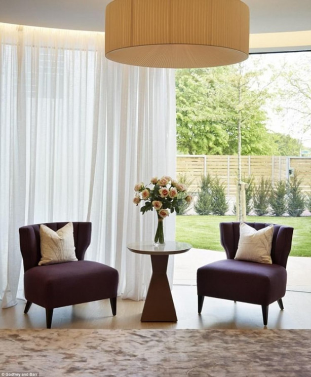 Foto - Cherly'nin ultra lüks evi satışta