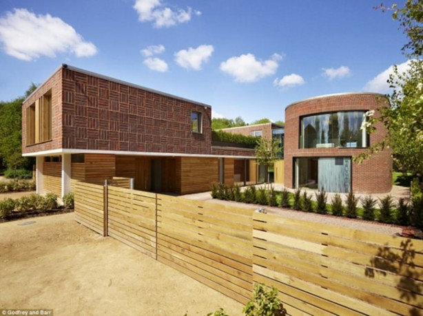 Cherly'nin ultra lüks evi satışta