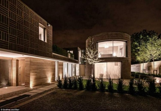 Foto - Cherly'nin ultra lüks evi satışta